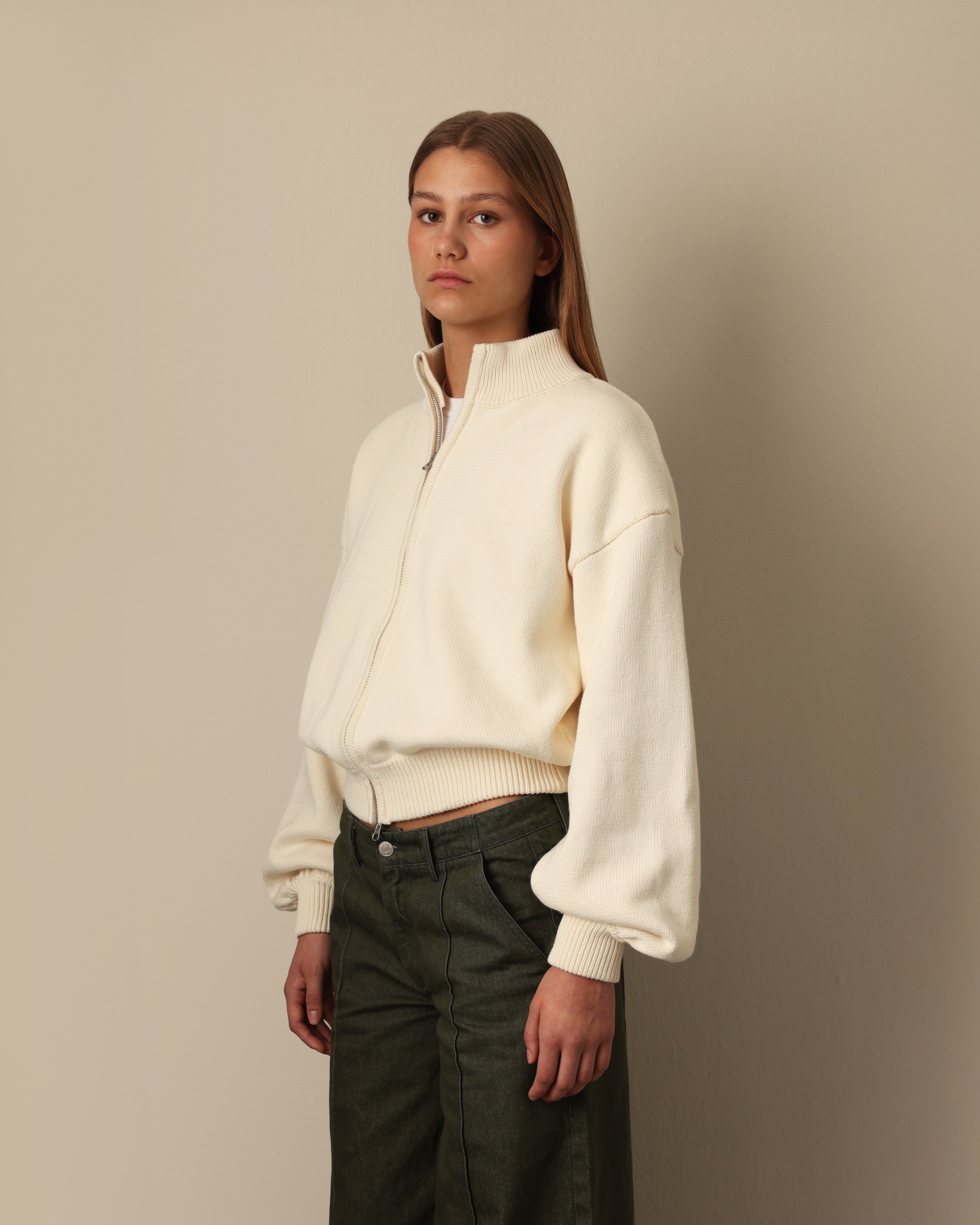 Thick Cotton Zip Sweater Cream