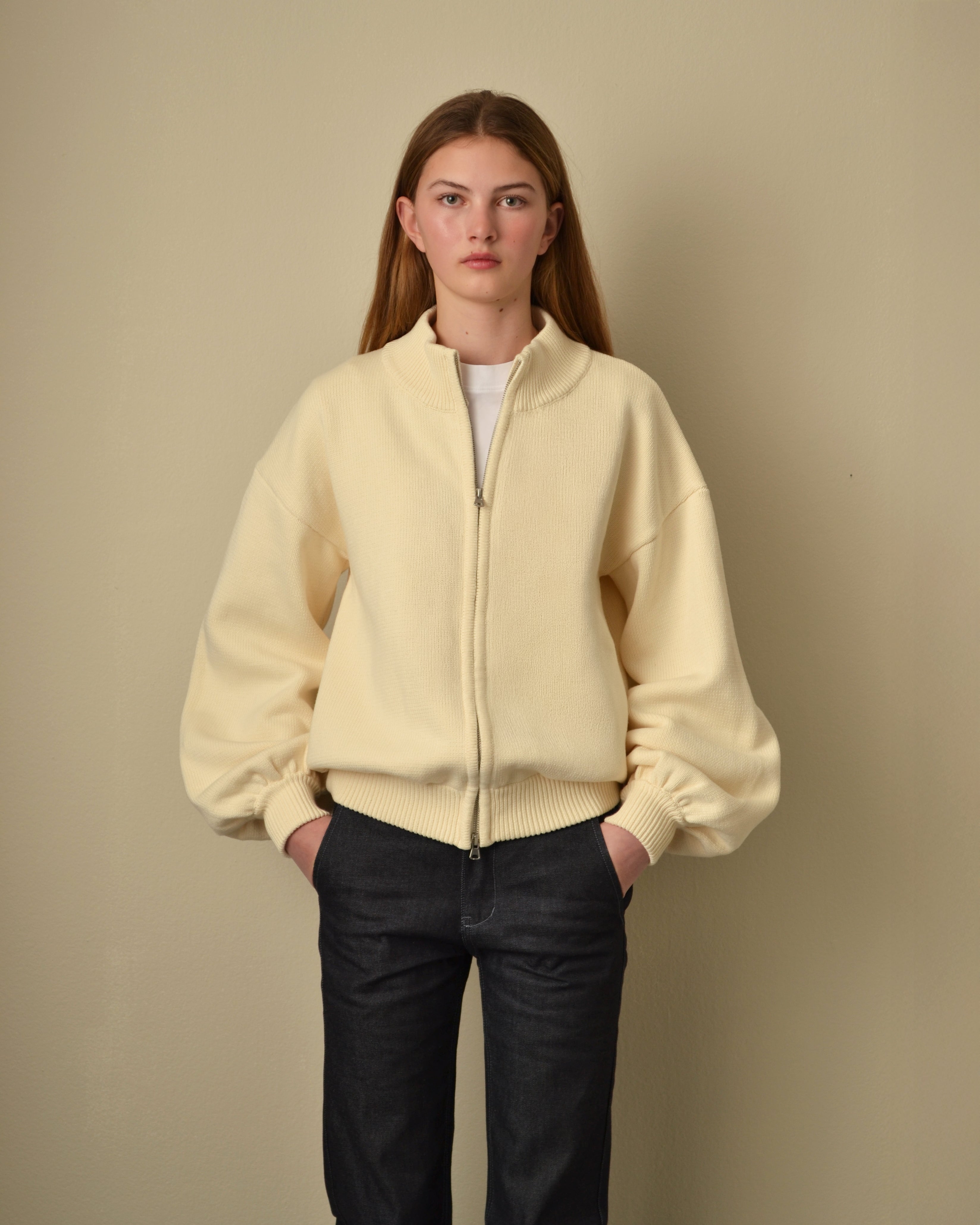 Thick Cotton Zip Sweater Cream