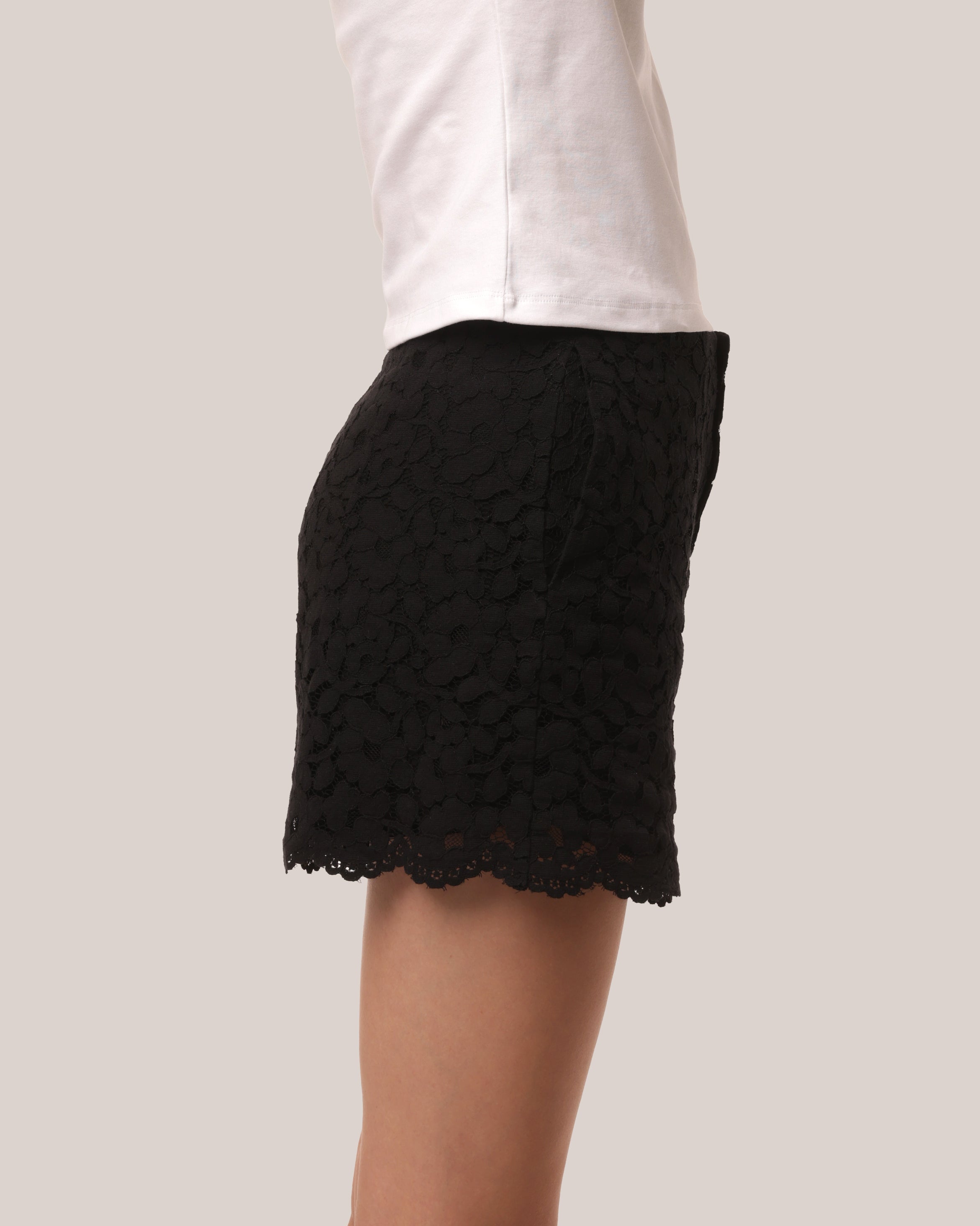 Tailored Cotton Lace Shorts Black