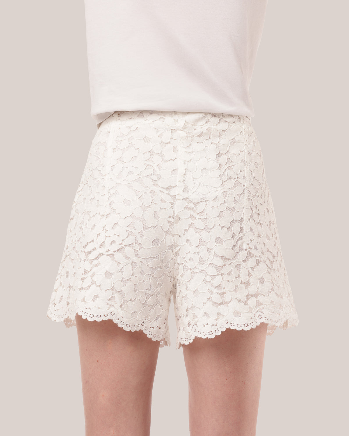 Tailored Cotton Lace Shorts White
